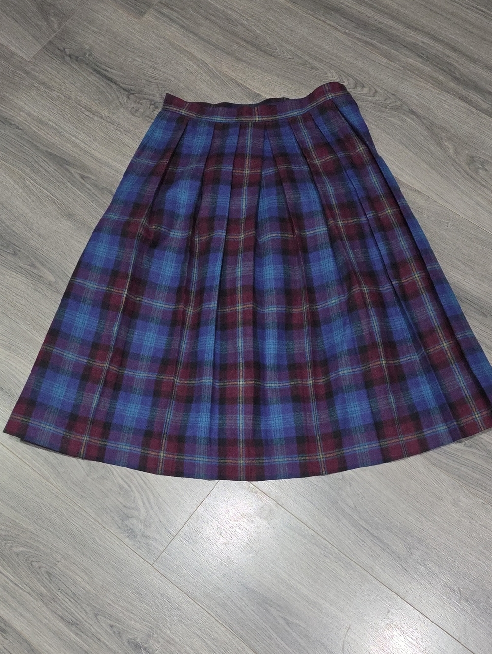 Vintage Samantha Scott Midi Pleated Blue and Purple Plaid Skirt